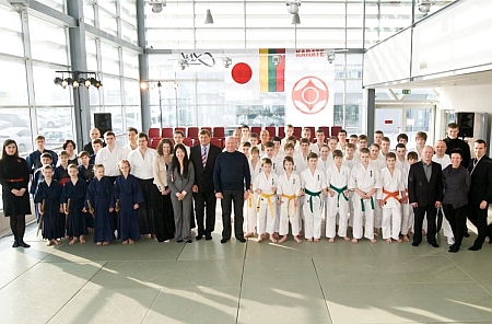 toyota_karate2