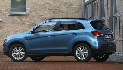 Mitsubishi ASX city rear