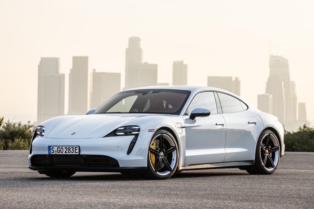Porsche elektromobilis deals